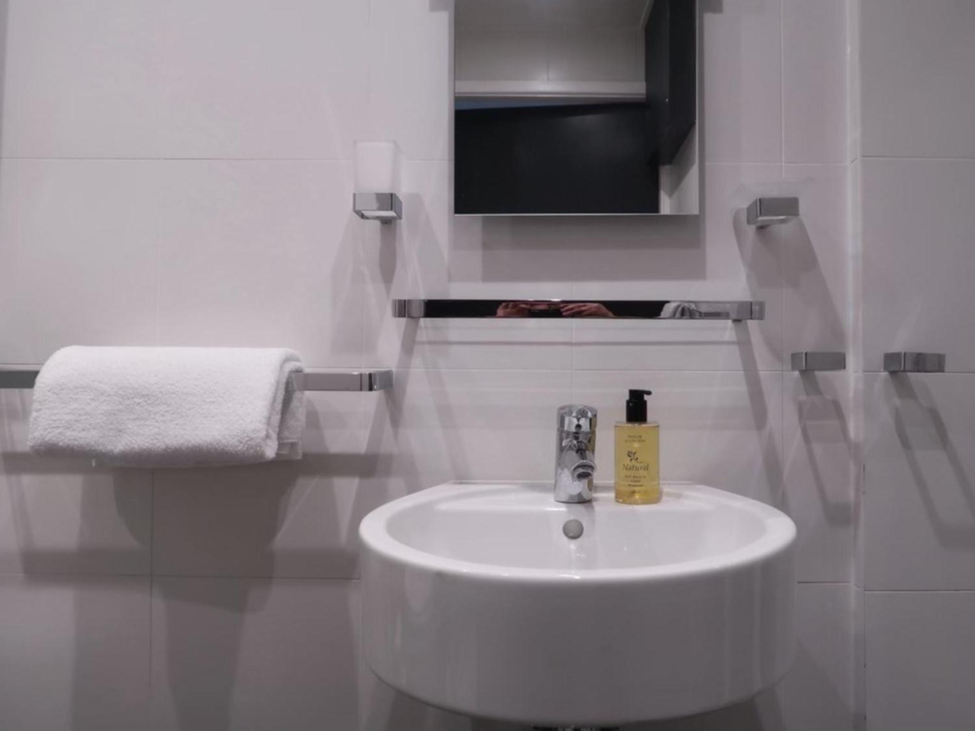 Sun Street Aparthotel 랭커스터 외부 사진